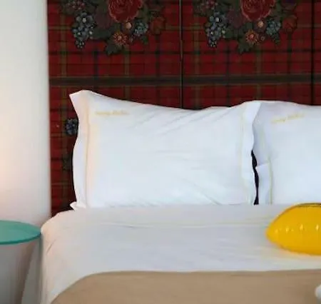 Sunny - And Guest house Lisbon