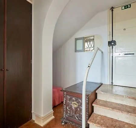 Sunny - And Guest house Lisbon