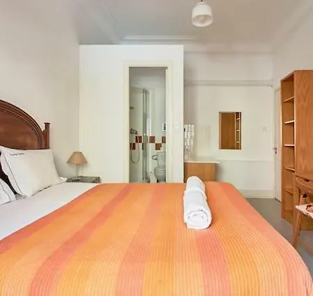Guest house Sunny - And Lisbon